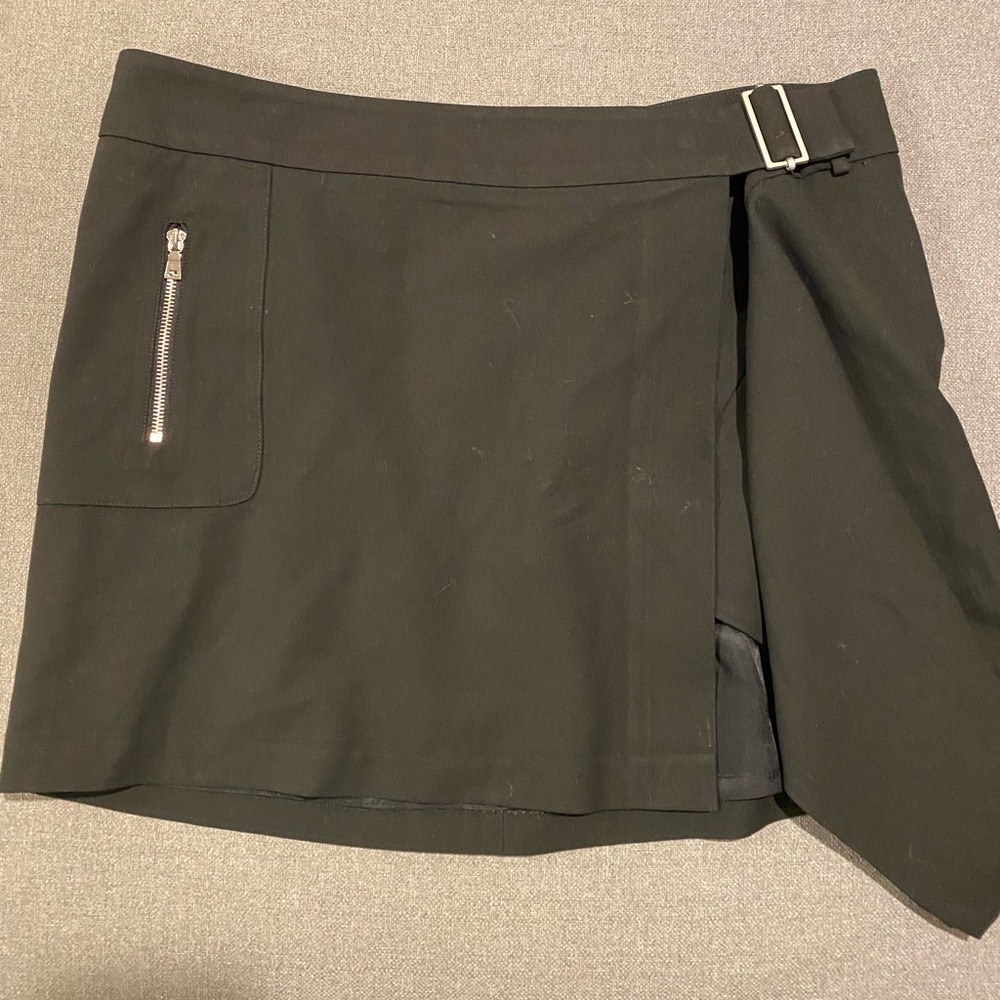 Laundry by Shelli Segal Black Skort Skirt Size 12